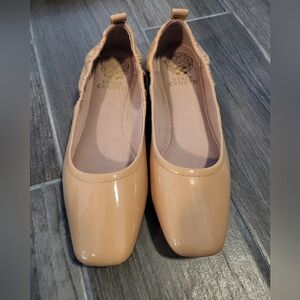 Vince Camuto flats